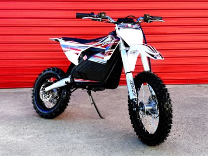Picture of DHZ 2200E 2200W Electric Dirt Bike - WHITE - *BOX*BUY* - IN STORE PICK UP ONLY - CONTACT FOR DELIVERED PRICE